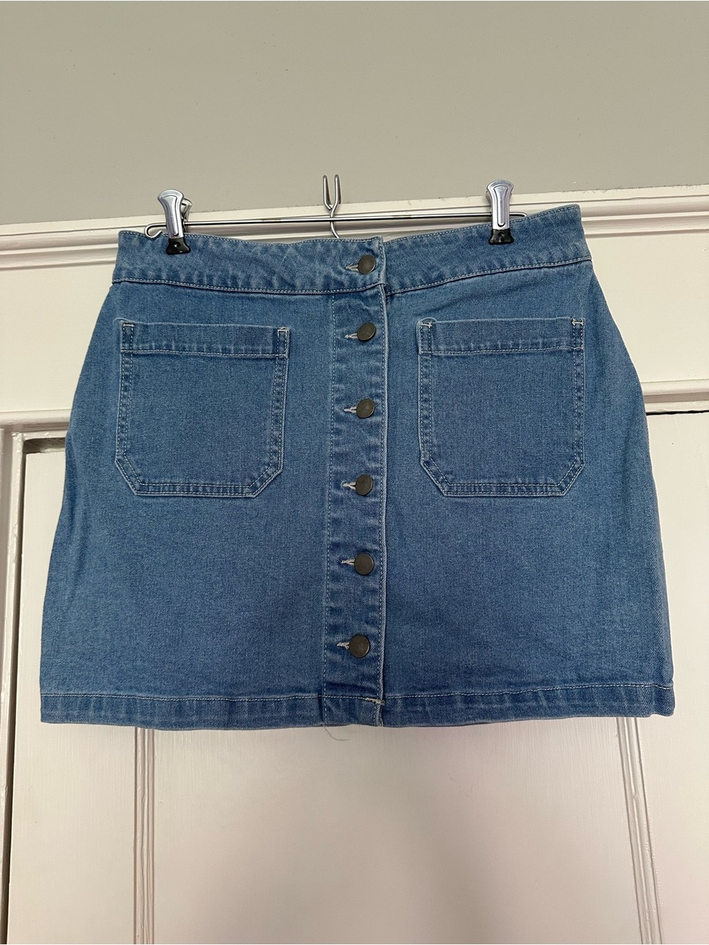 Front-Button Denim Mini Skirt in Blue